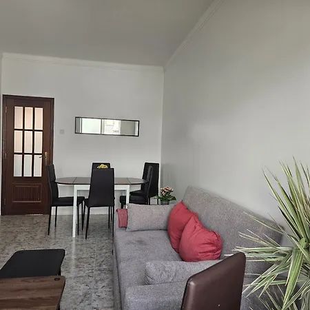 Apartment Light Spacious