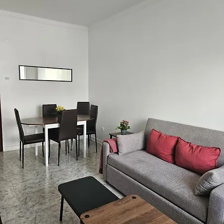 Apartment Light Spacious Almada
